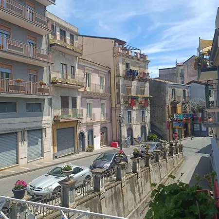 Сasa de vacaciones Via San Vincenzo, 21 Castiglione De Sicilia