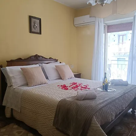 Сasa de vacaciones Via San Vincenzo, 21 Castiglione De Sicilia