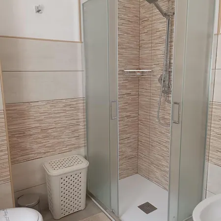 Via San Vincenzo, 21 * Castiglione De Sicilia